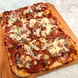 Meat Dream (Whole pie, cut in 8 slices)