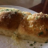 GARLIC KNOTS