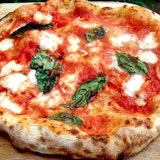01- Margherita Pizza Large